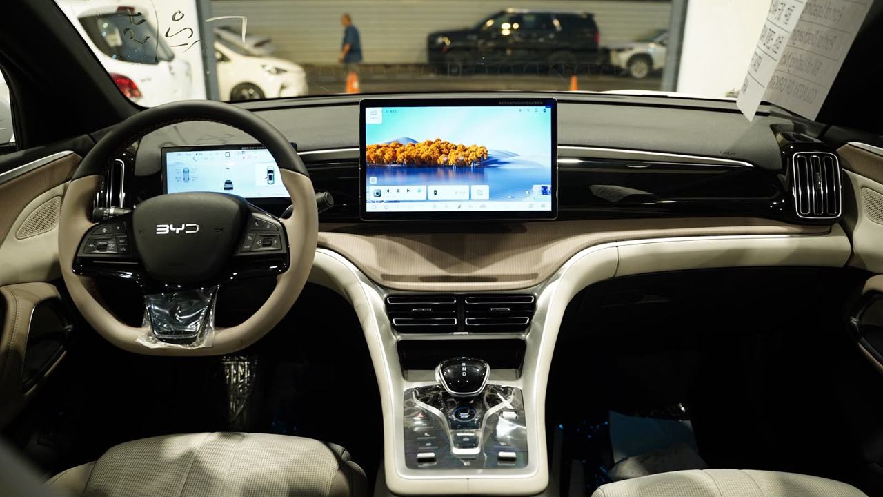 BYD Sealion 5