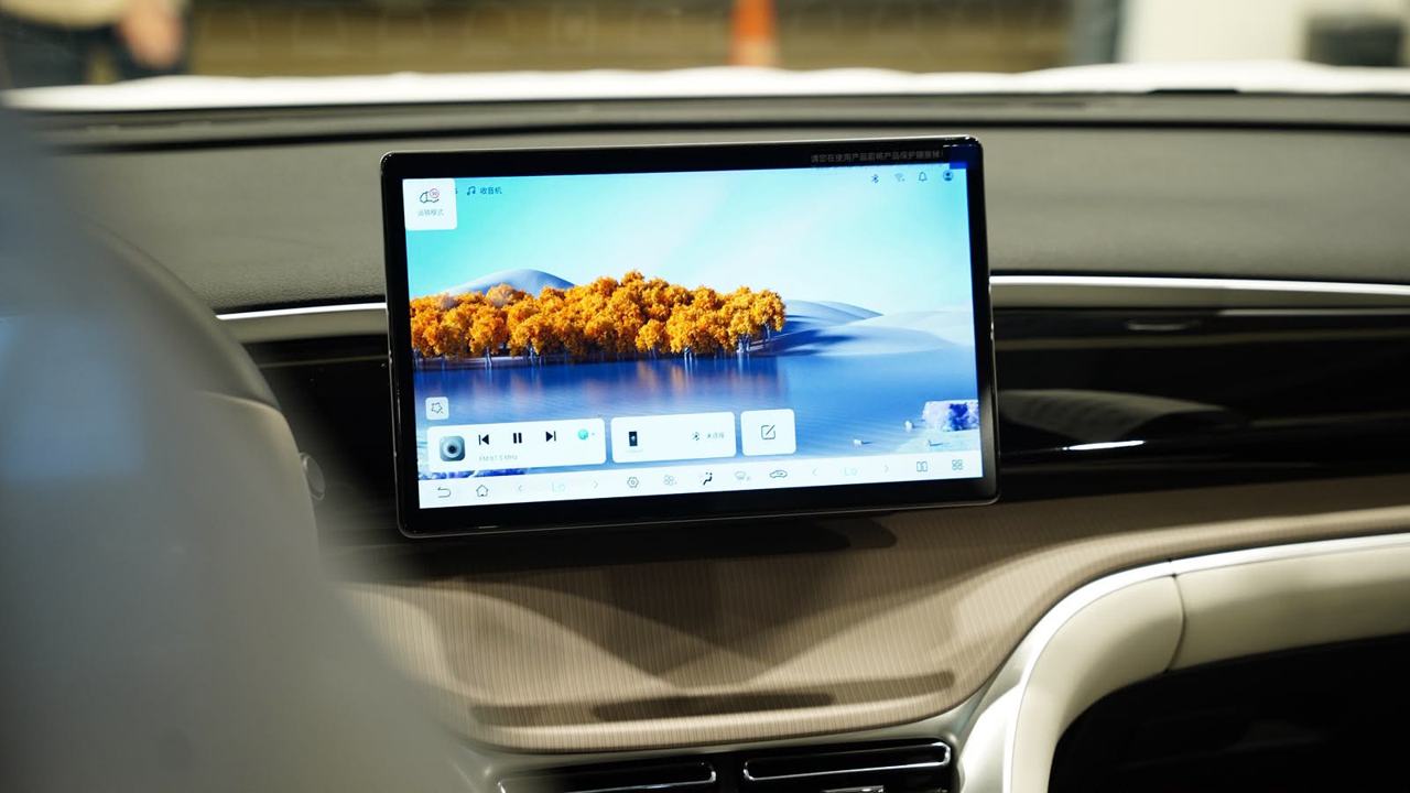 BYD Sealion 5